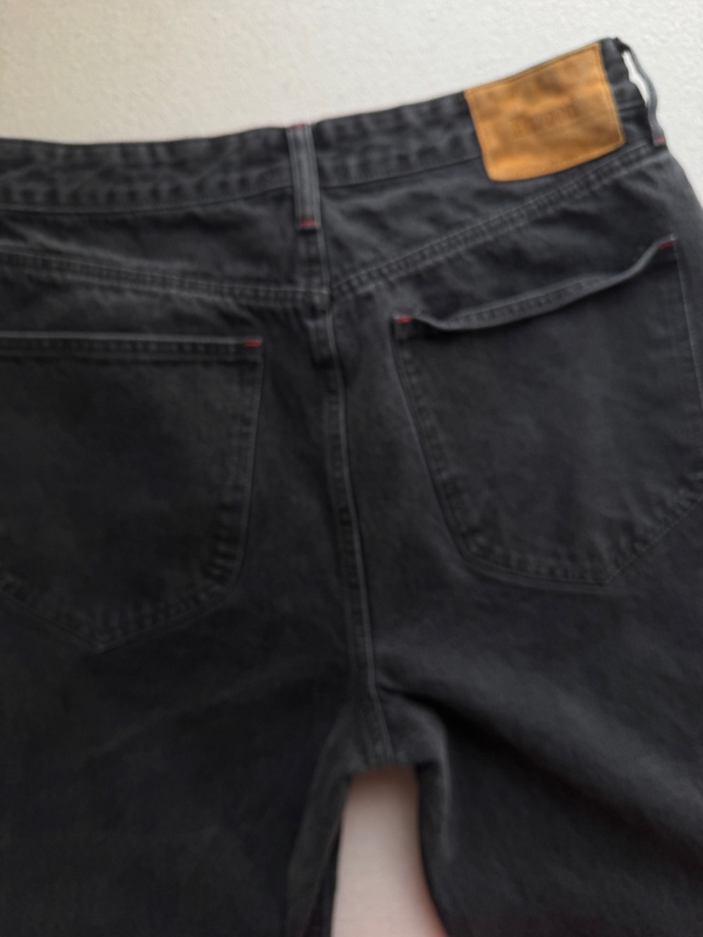 ELWOOD Black Straight-Leg Jeans - size 34 - Picture 10 of 15